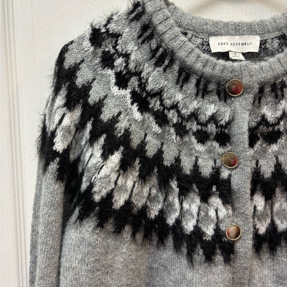 Free Assembly Ladies Gray & Black Soft Patterned Cardigan Size Large - Picture 3 of 8